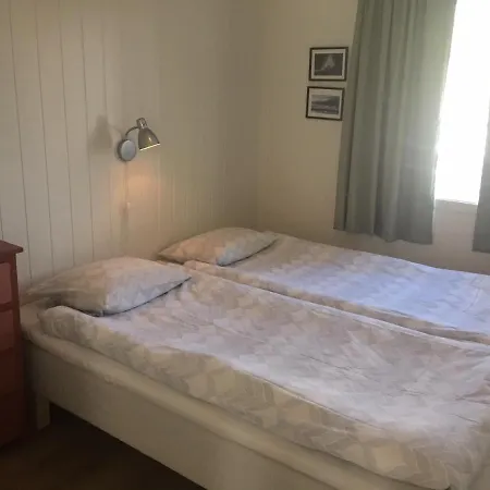 Holiday home Hjellebua Stamsund